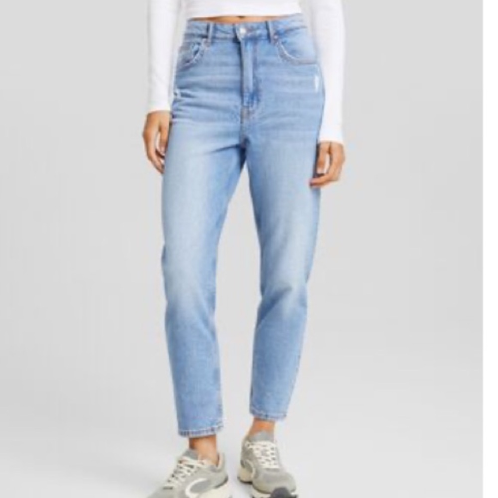 Light Blue Size 2 Bershka High Rise Mom Jeans
